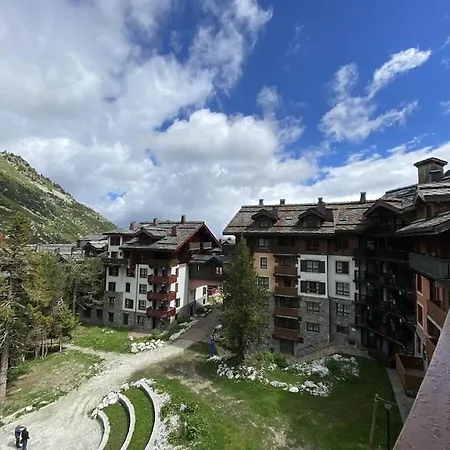 Mont Blanc - Arc 1950 - Ski-in Ski-out, 2 Bed Duplex, Sleeps 8 Bourg-Saint-Maurice